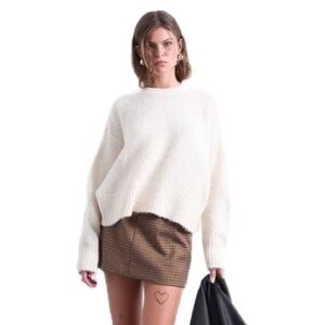 NWT Topshop Knit Wool Blend Fluffy Ultimate  Sweater Size 4-6